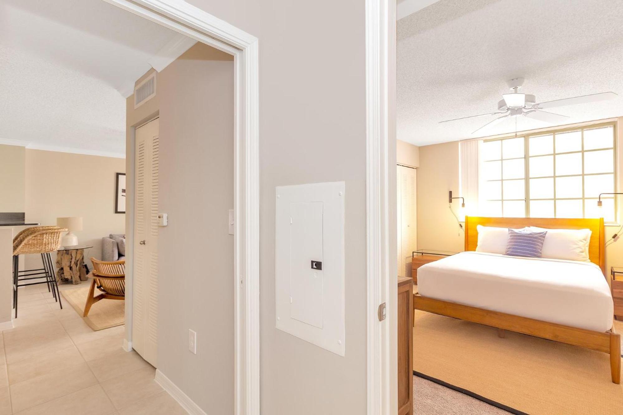 Dharma Home Suites Coral Gables At Gables Grand Plaza Miami Quarto foto
